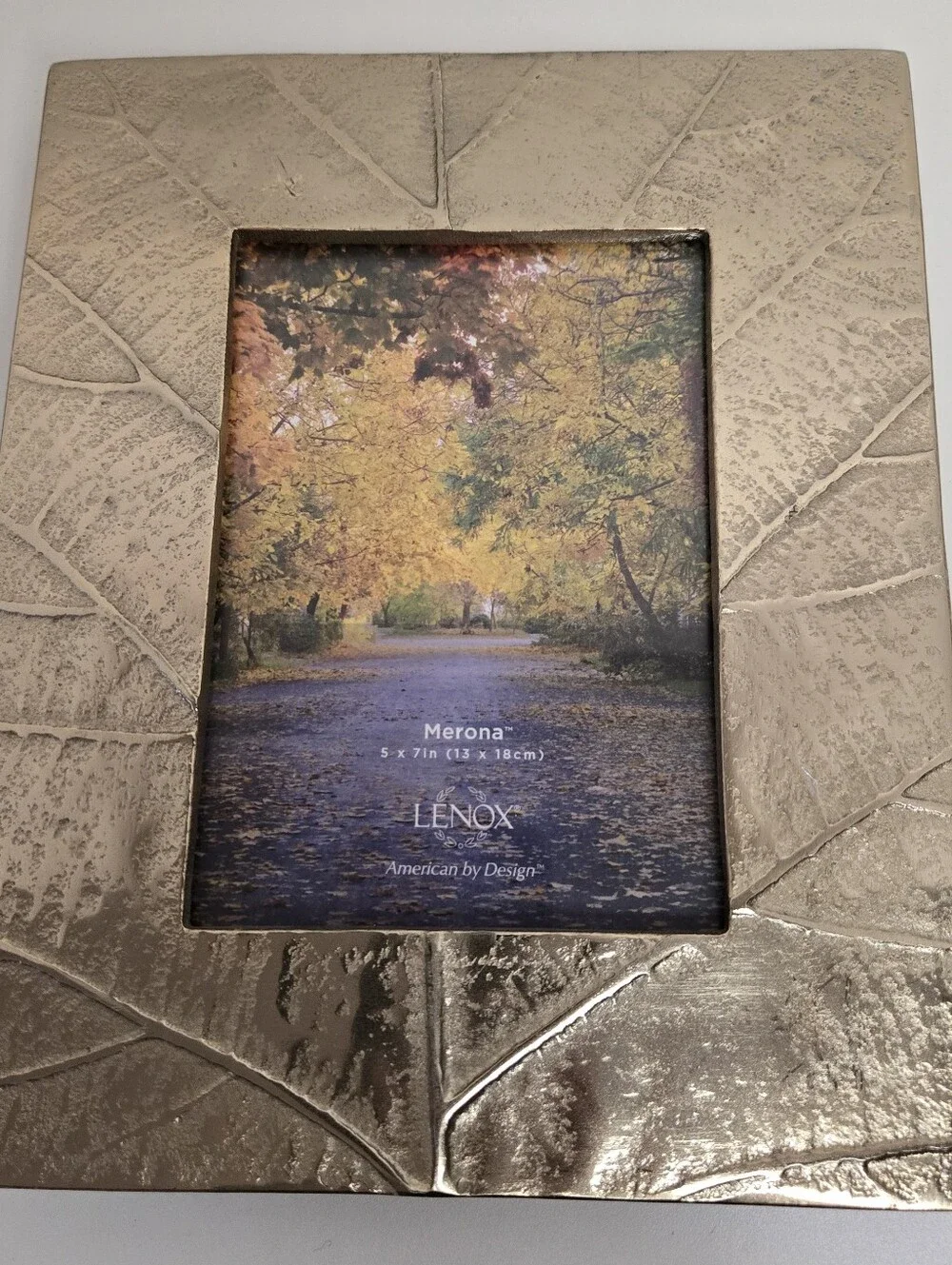 Lenox Merona Gold Metal Leaf-Embossed Picture Frame For 5x7 Picture